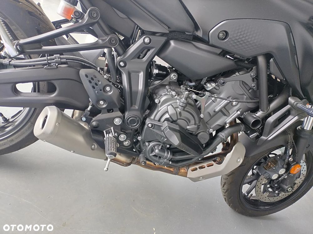 Yamaha MT - 6