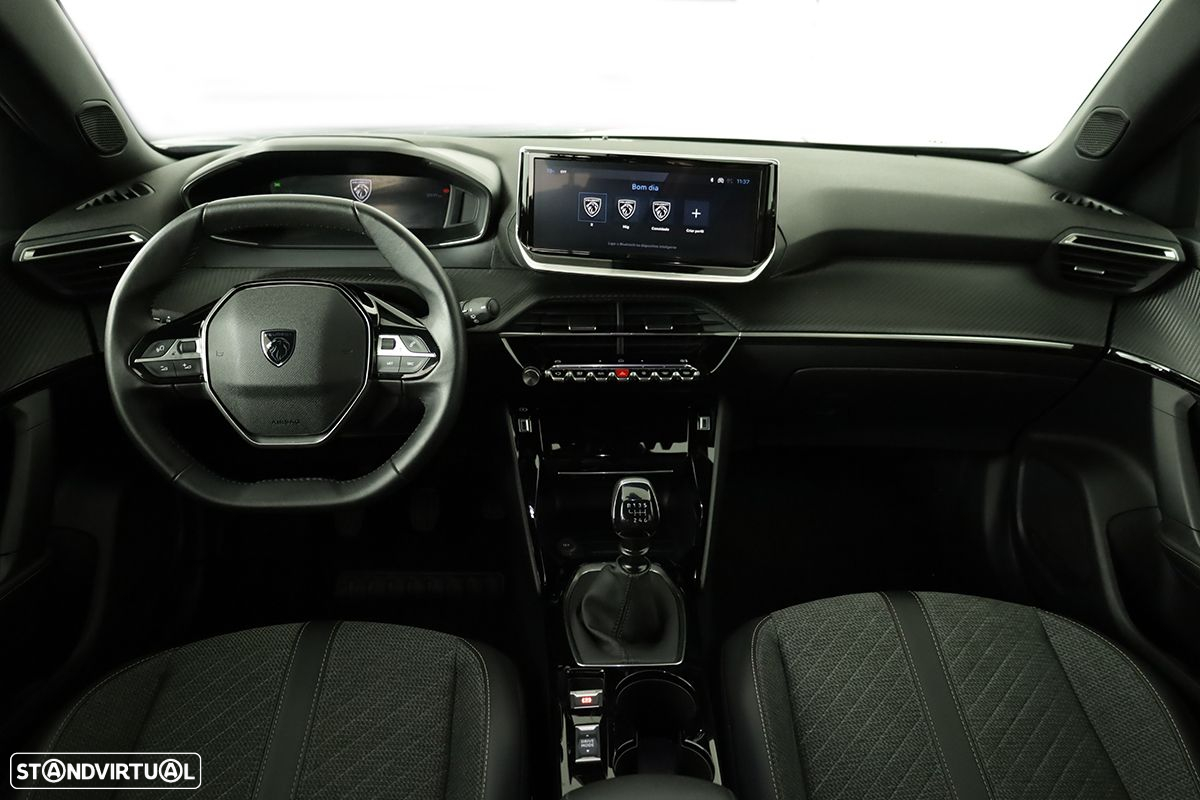 Peugeot 2008 1.2 PureTech Allure - 8