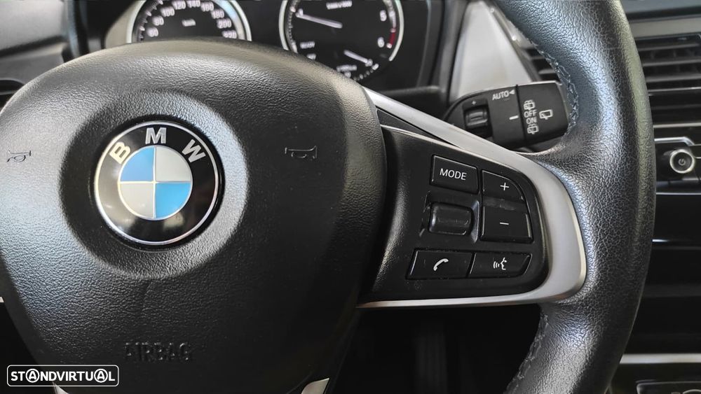 BMW 216 Active Tourer d Advantage - 32
