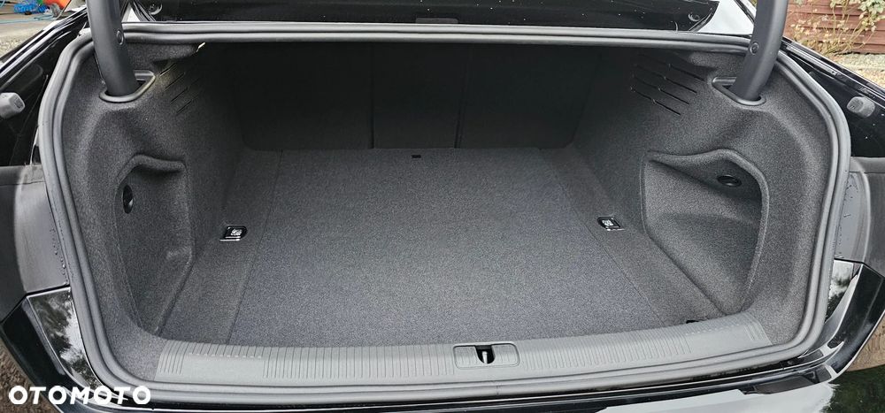 Audi A4 - 12
