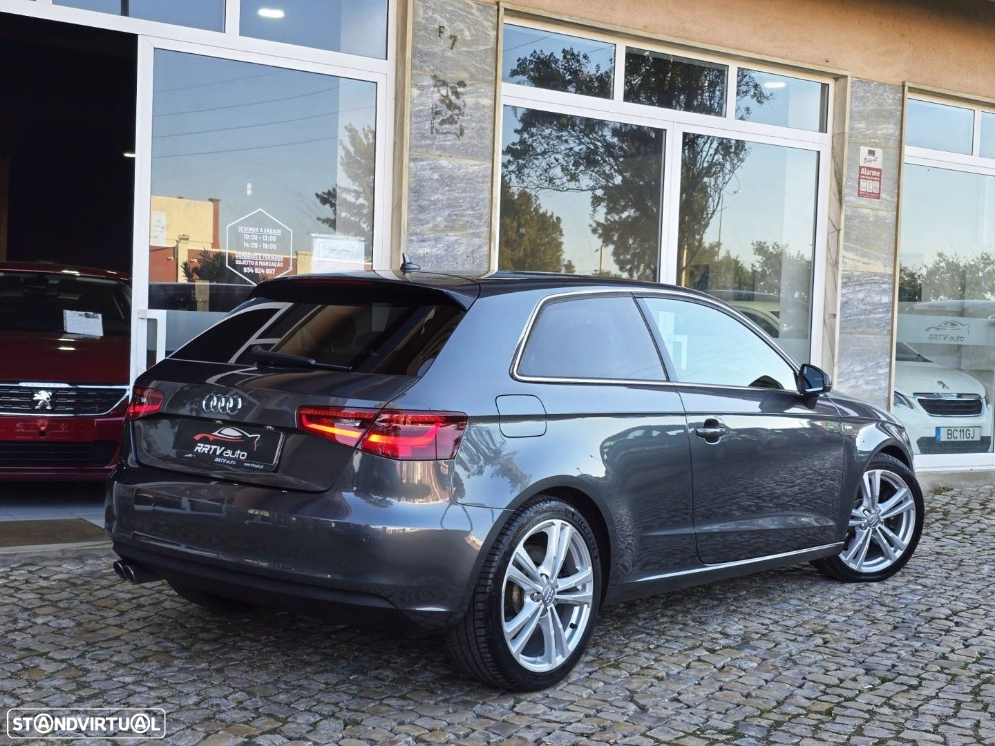 Audi A3 2.0 TDI quattro S line Sport Pack - 12