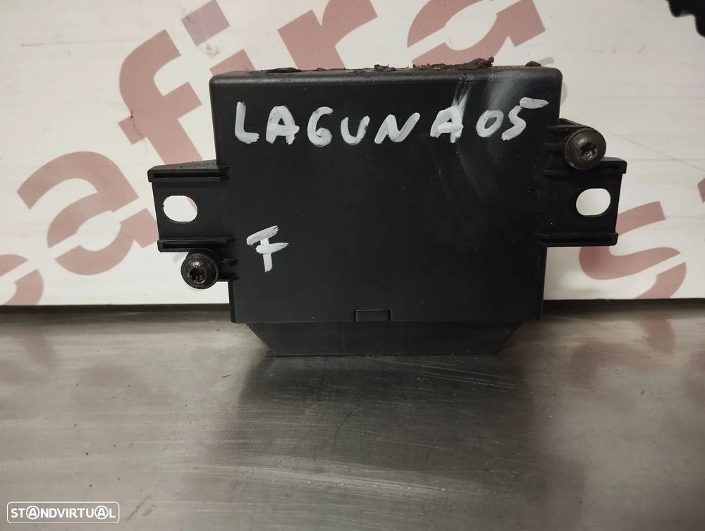 MODULO SENSORES ESTACIONAMENTO RENAULT LAGUNA II REF. 8200051286 - 2