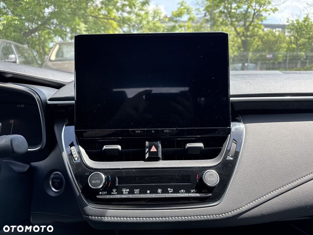 Toyota Corolla 1.8 Hybrid Comfort - 17