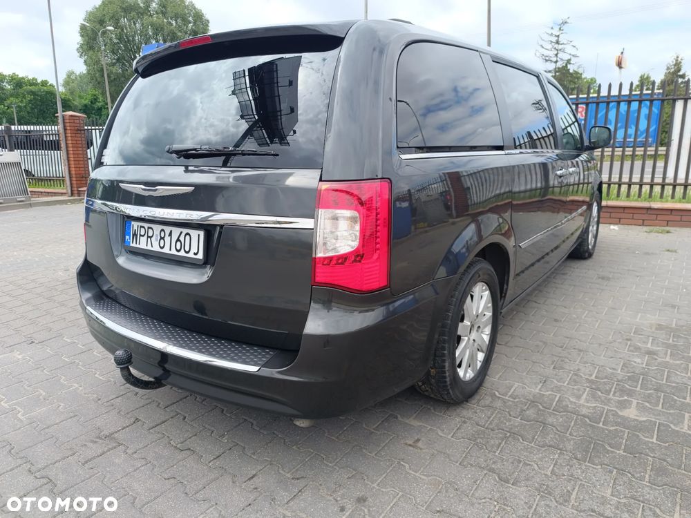 Chrysler Town & Country 3.6 Touring - 17