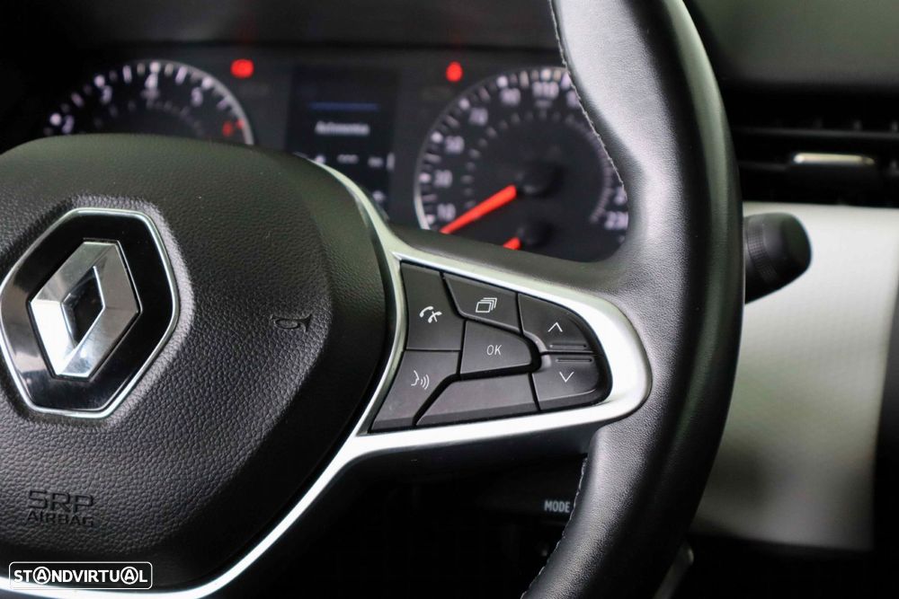 Renault Clio - 21