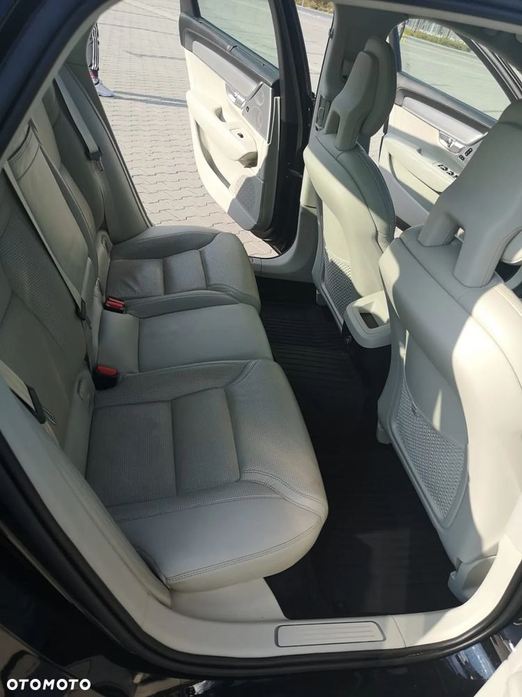 Volvo S90 - 7