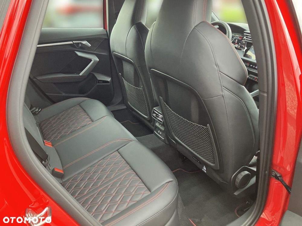 Audi S3 Sportback - 16