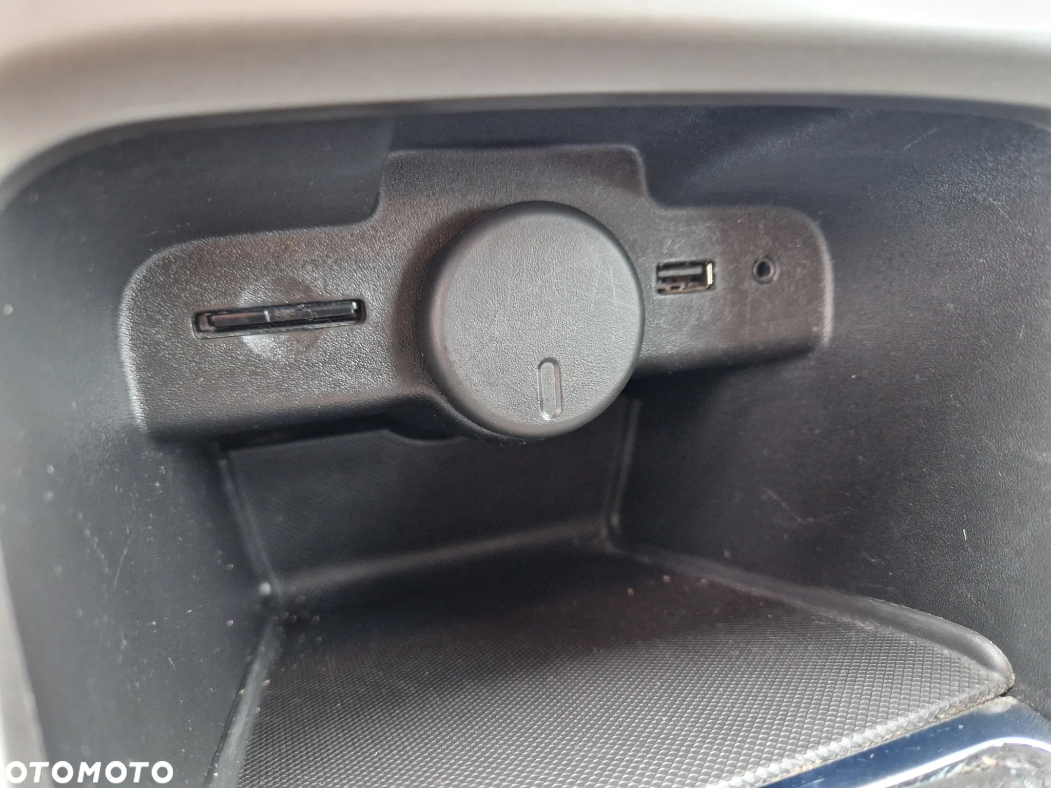 Opel Astra 1.4 Turbo ENERGY - 28