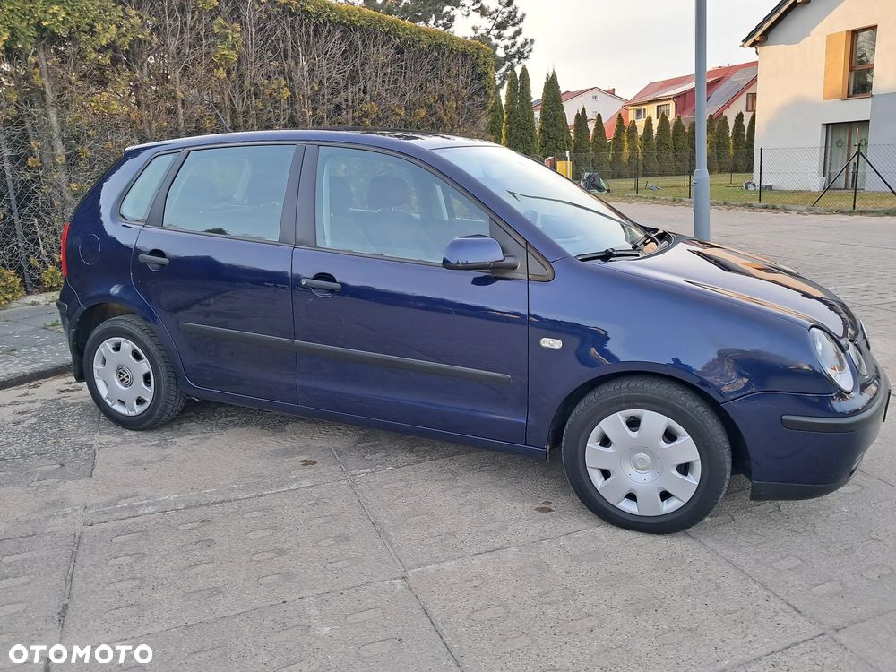 Volkswagen Polo 1.4 16V Comfortline - 14