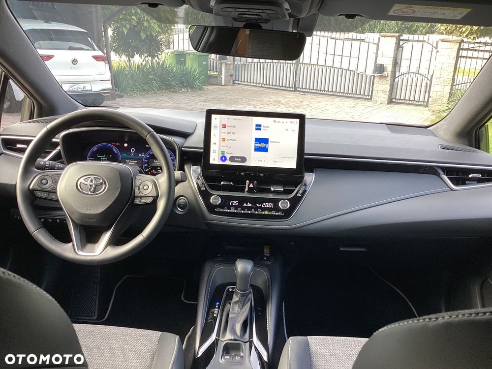 Toyota Corolla - 33