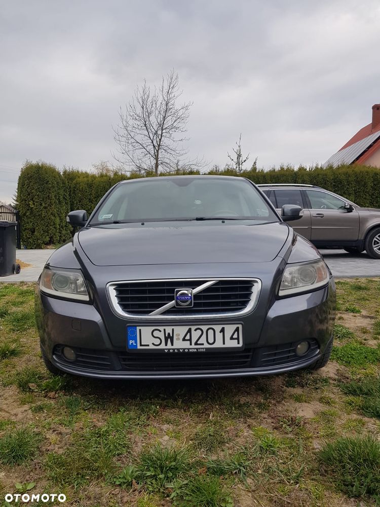 Volvo S40 2.0D Momentum - 4
