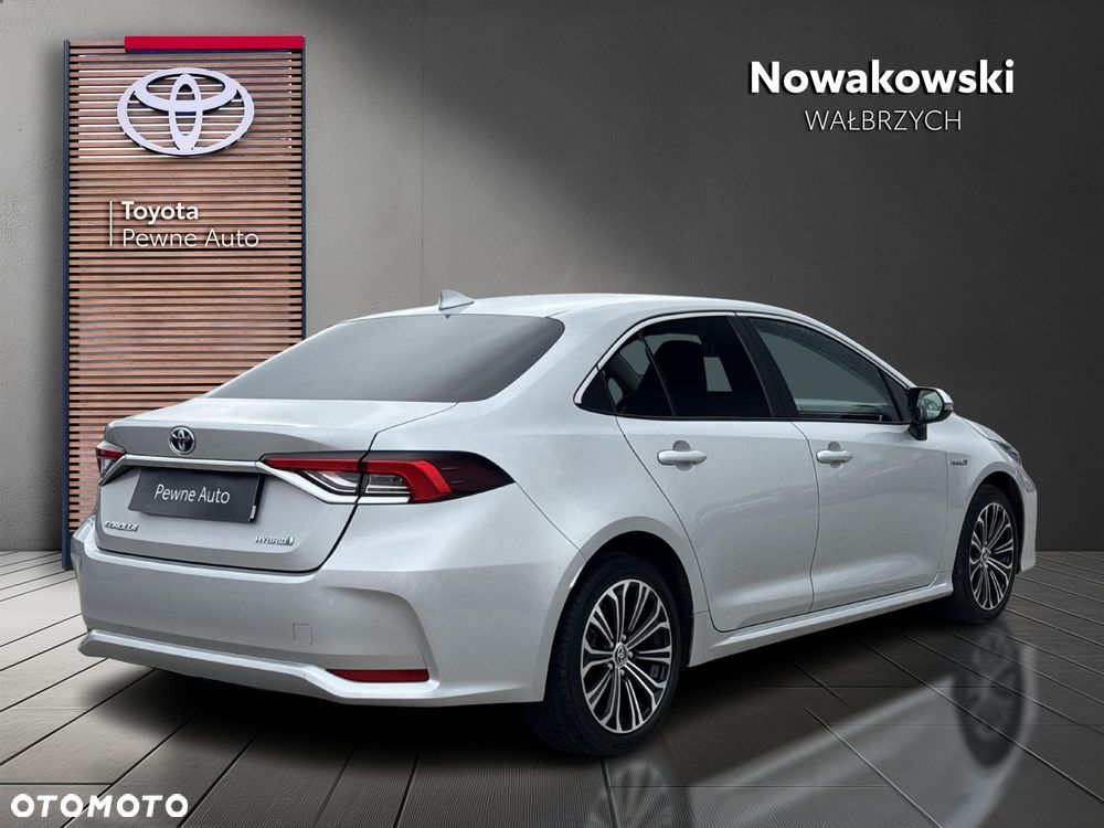 Toyota Corolla 1.8 Hybrid Comfort - 5