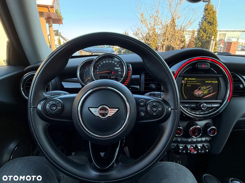 MINI Cooper John Works Trim - 17