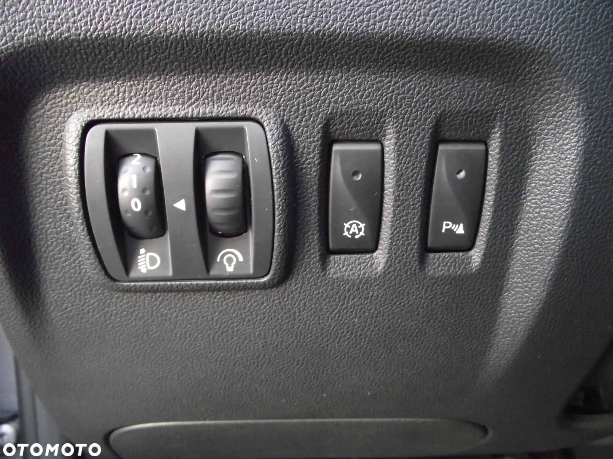 Renault Captur 0.9 Energy TCe Limited - 24