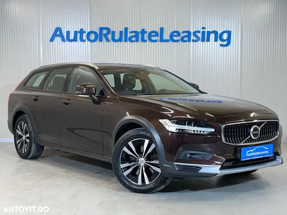 Volvo V90 V90CC B4 MHEV AT AWD Core - 2