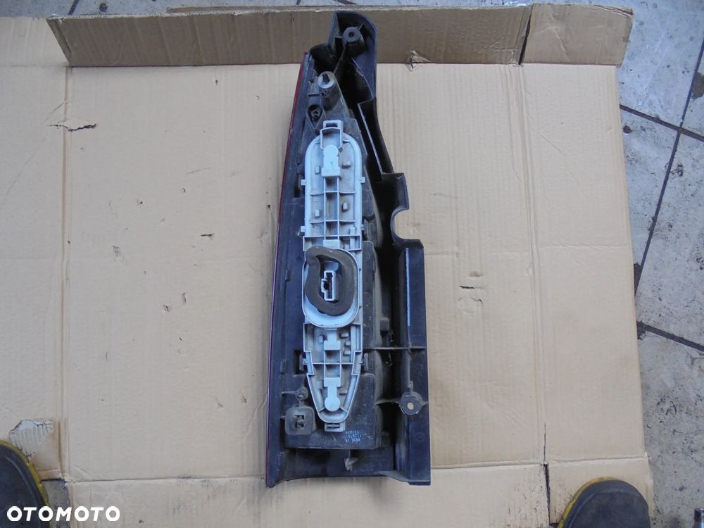 Partner Berlingo 08- lampa tył prawa - 2