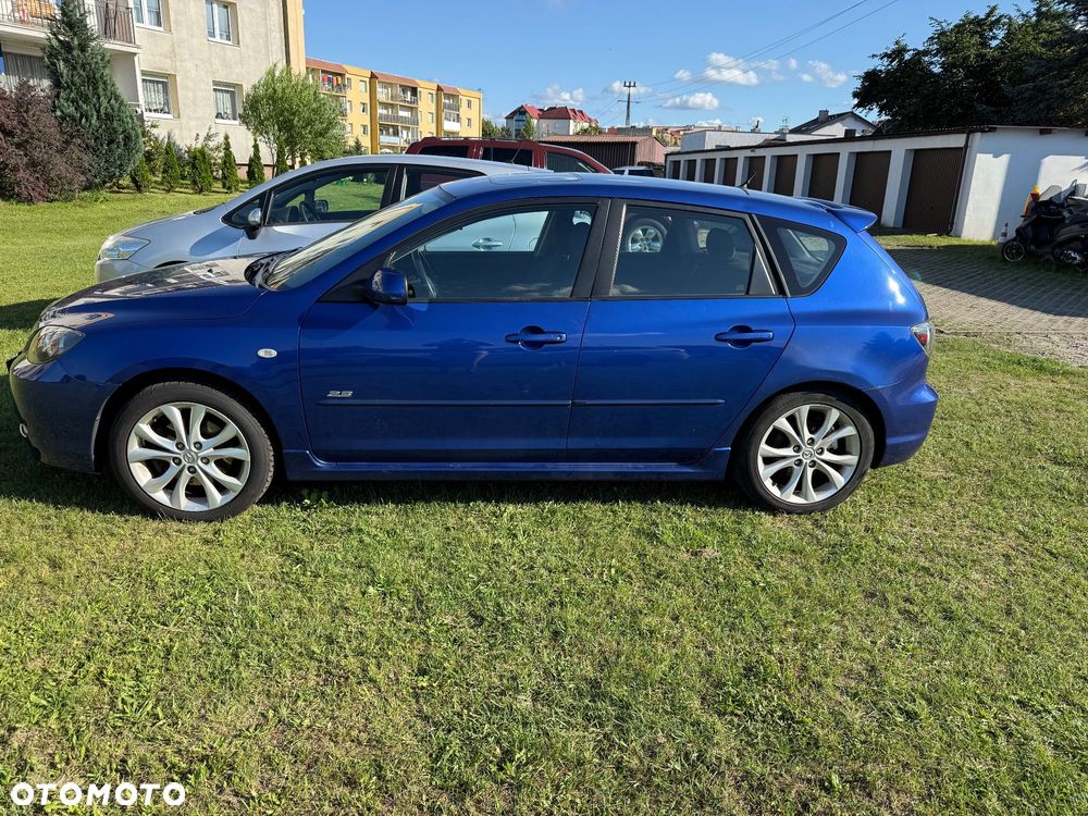 Mazda 323 - 10