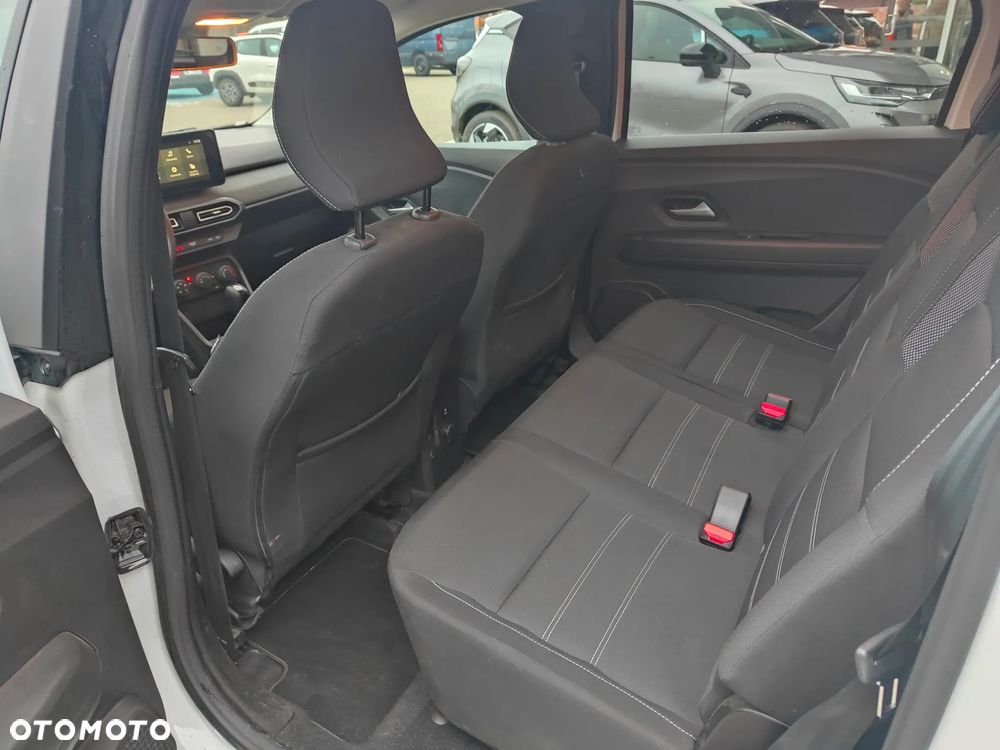 Dacia Jogger 1.6 Full Hybrid 140 Expression MMT - 21