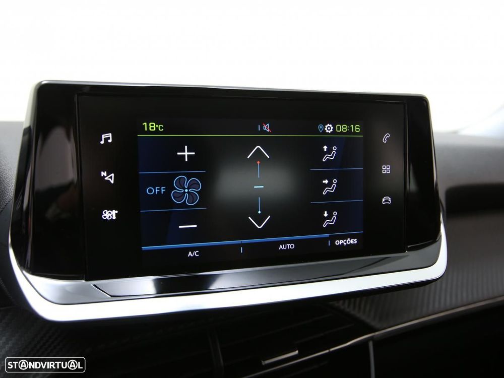 Peugeot e-2008 50 kWh Active - 21