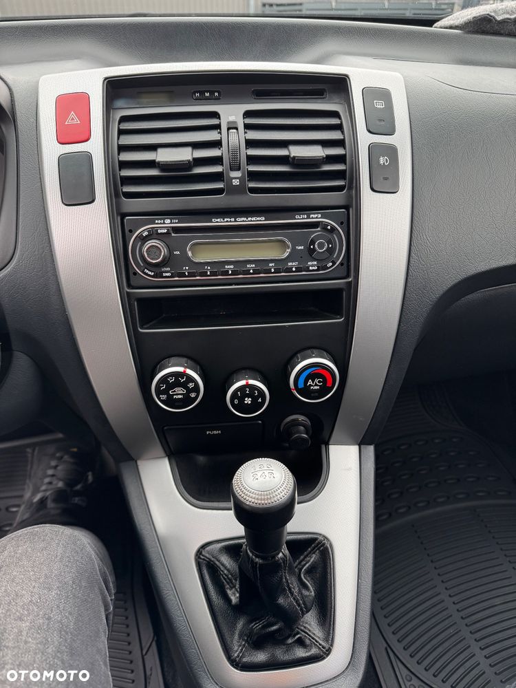 Hyundai Tucson - 25
