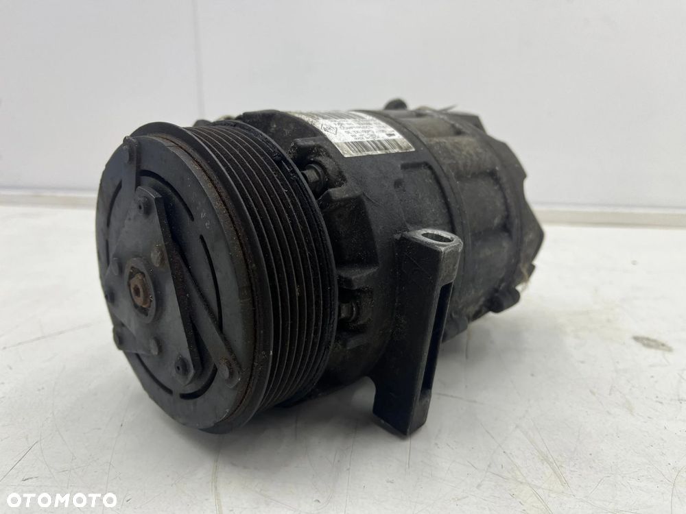 Kompresor klimatyzacji Opel Movano B Master 3 III 10r.- 2.3 2.0 CDTI dCI sprężarka klimatyzacji 8200 - 1