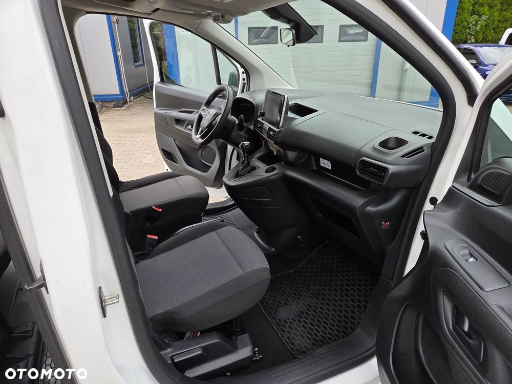 Opel Combo XL 1.5 CDTI Enjoy S&S - 28