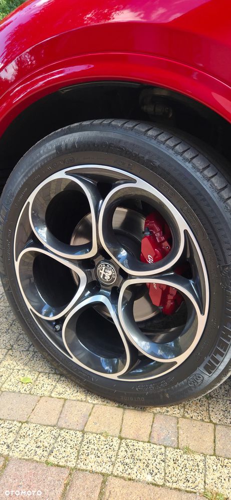 Alfa Romeo Stelvio 2.0 Turbo Veloce Q4 - 27