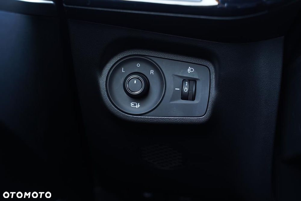 MG MG3 1.5 HEV+ Exclusive - 11