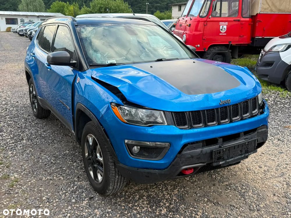 Jeep Compass - 11