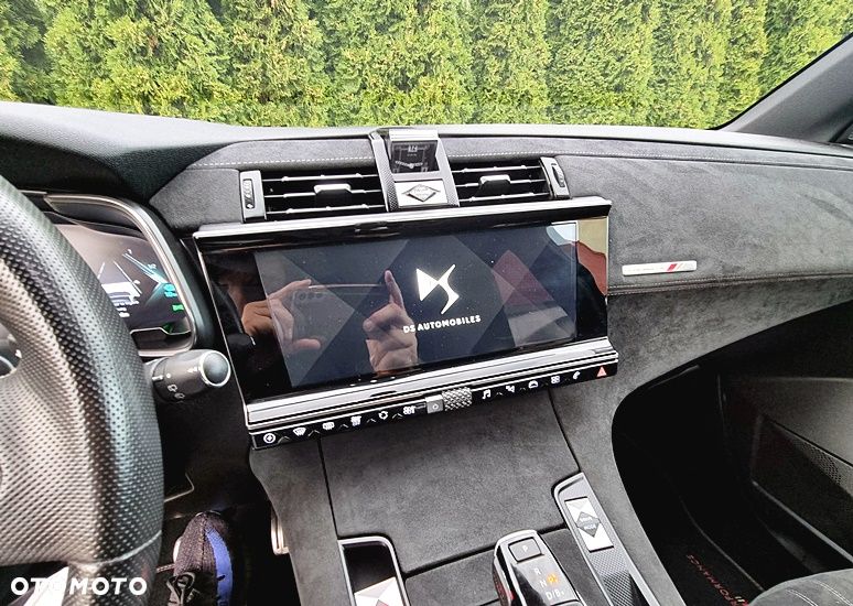 DS Automobiles DS 7 Crossback 1.6 E-Tense Performance Line + - 32
