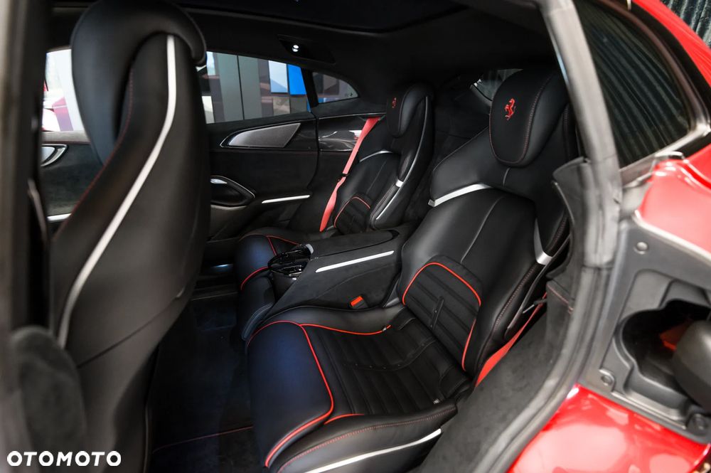 Ferrari Purosangue - 32