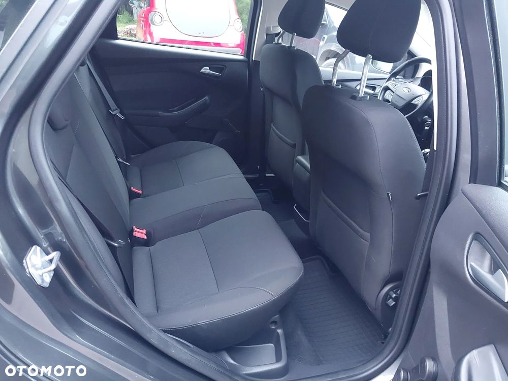 Ford Focus 1.0 EcoBoost Start-Stopp-System ST-LINE STYLE - 6