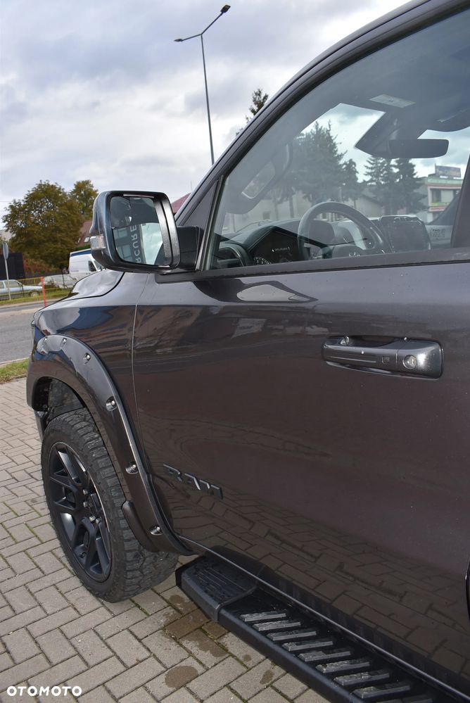 Dodge RAM 1500 5.7 4x4 - 40