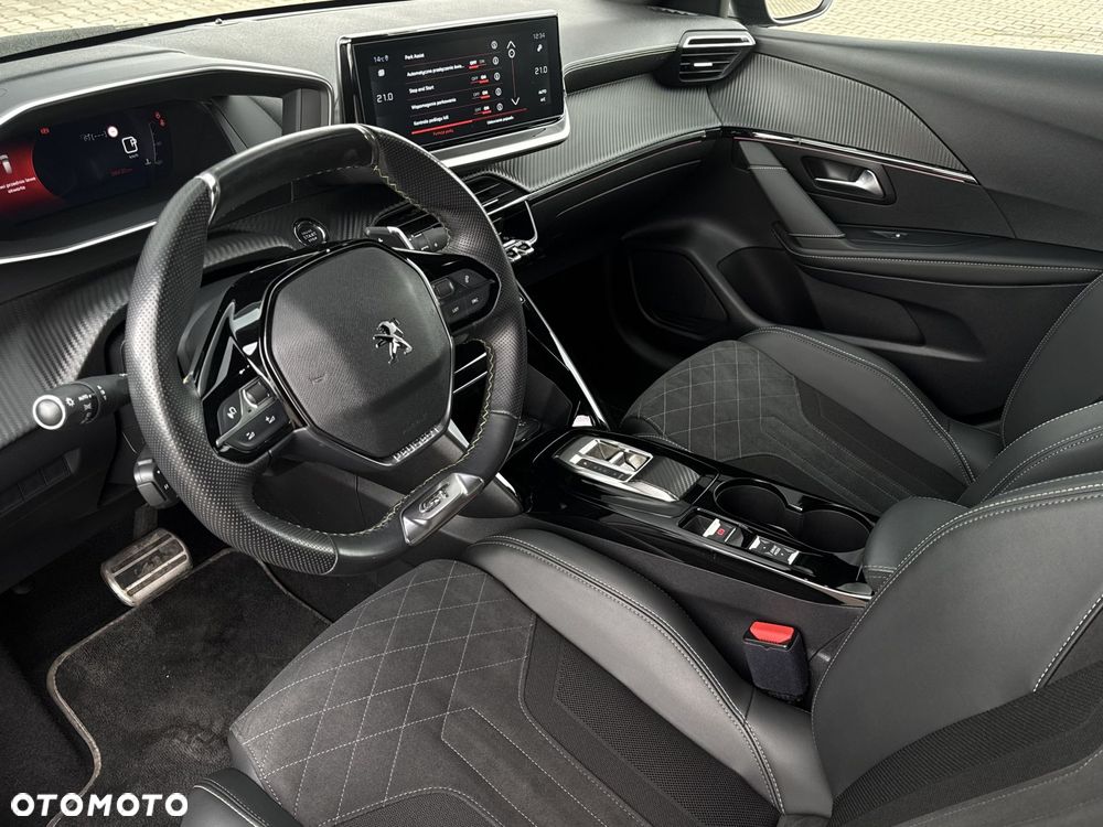 Peugeot 208 1.2 PureTech GT Pack S&S EAT8 - 10