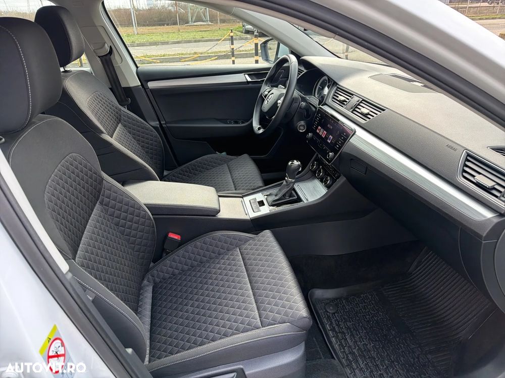 Skoda Superb 2.0 TDI DSG Style - 16