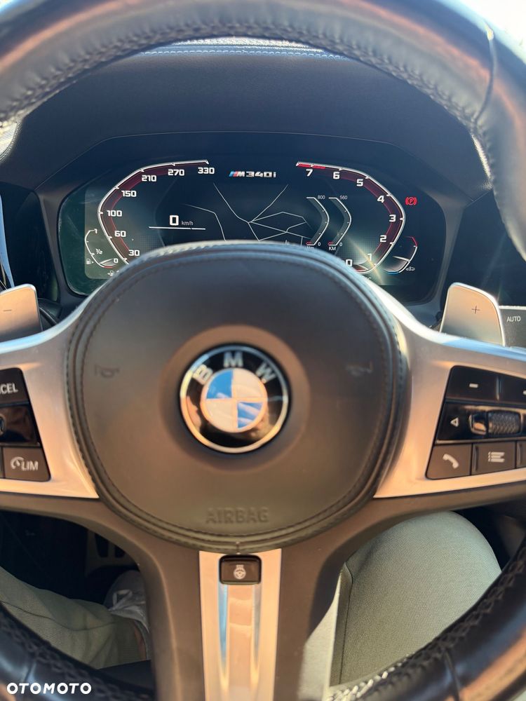 BMW Seria 3 M340i xDrive - 12