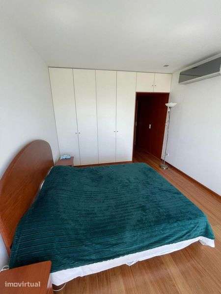 Aluga-se T1 Duplex Luxo Praia da Granja Arcozelo - Grande imagem: 4/10