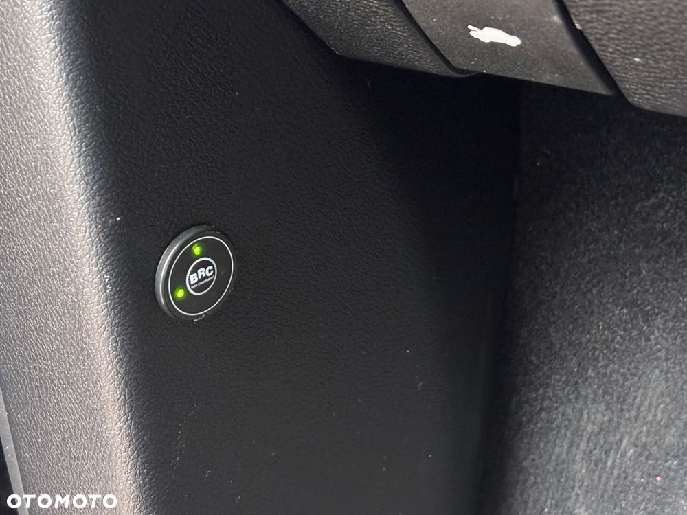 Chrysler Pacifica - 22