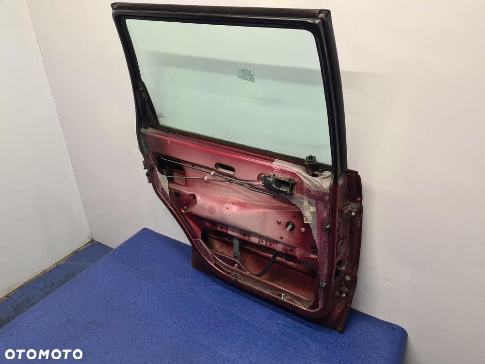 VW PASSAT B3 KOMBI DRZWI TYŁ LEWE LC3T - 13