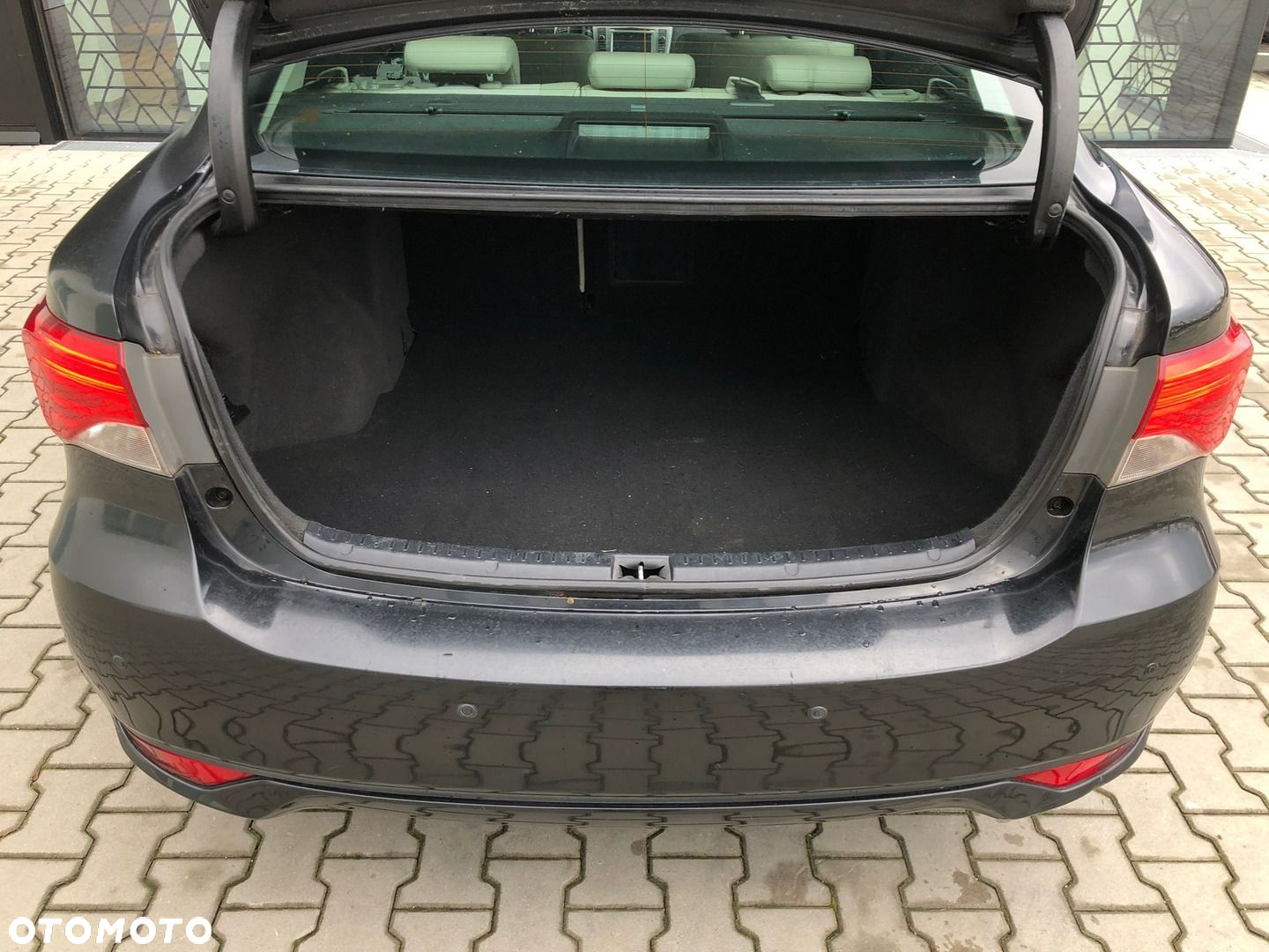 Toyota Avensis 1.8 Premium EU5 - 27