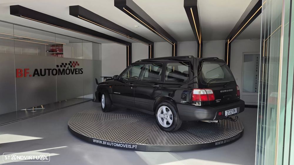 Subaru Forester 2.0 T XT - 15