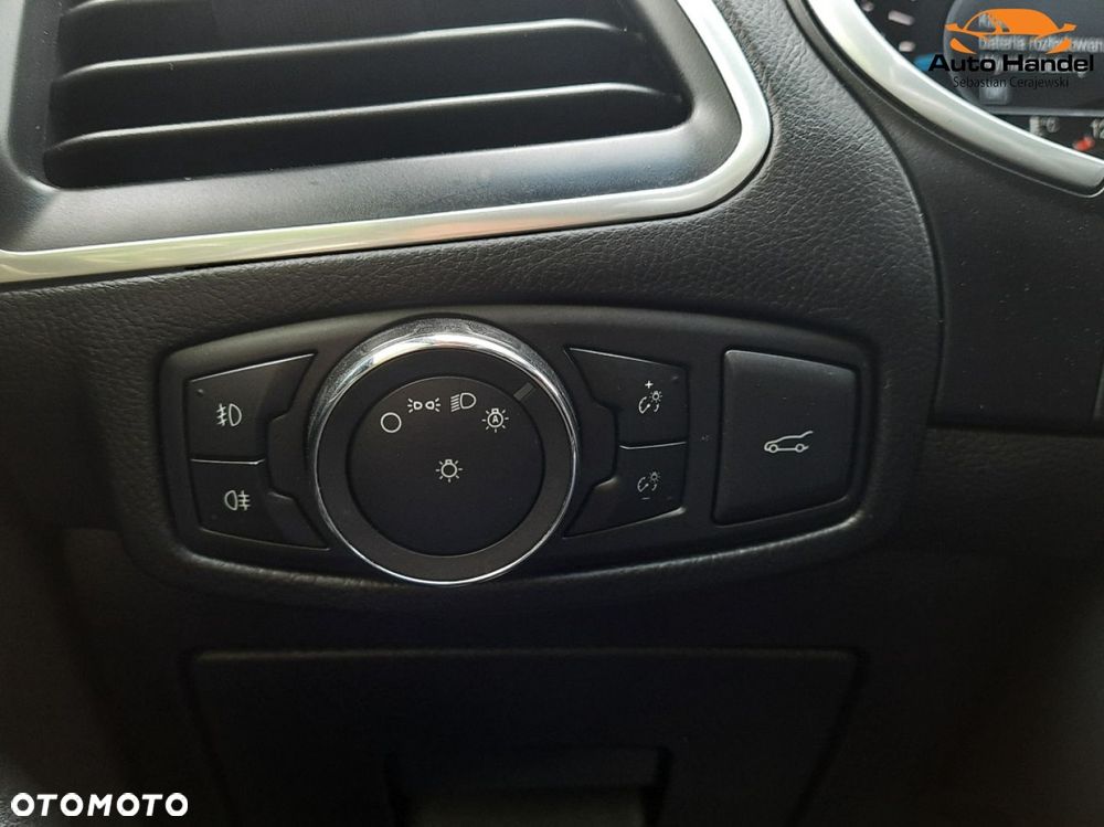 Ford Edge - 18
