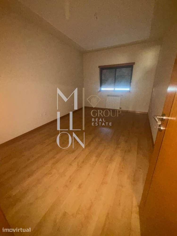 OPORTUNIDADE ÚNICA | APARTAMENTO T2 À VENDA NO ENTRONCAMENTO - Grande imagem: 3/16
