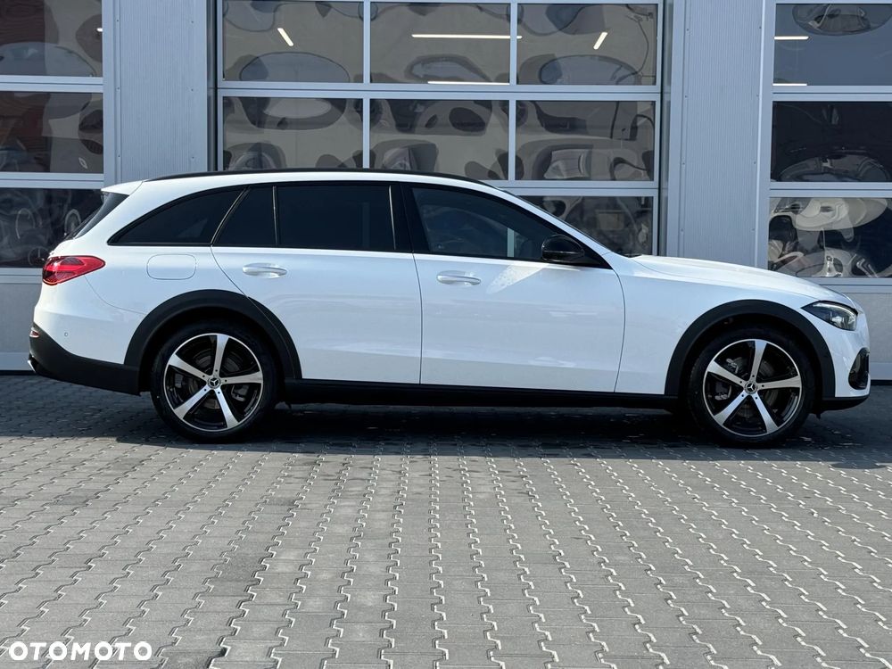 Mercedes-Benz Klasa C 200 4Matic 9G-TRONIC Avantgarde - 7