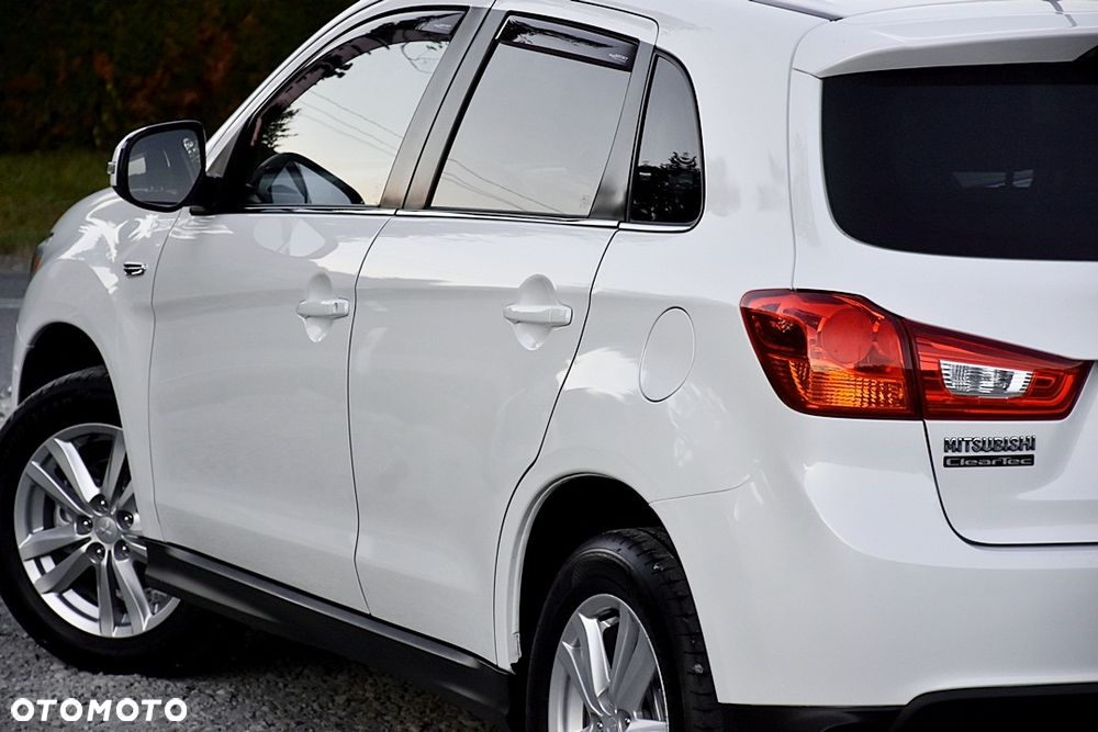 Mitsubishi ASX 1.8 DI-D 4WD Diamant Edition - 10