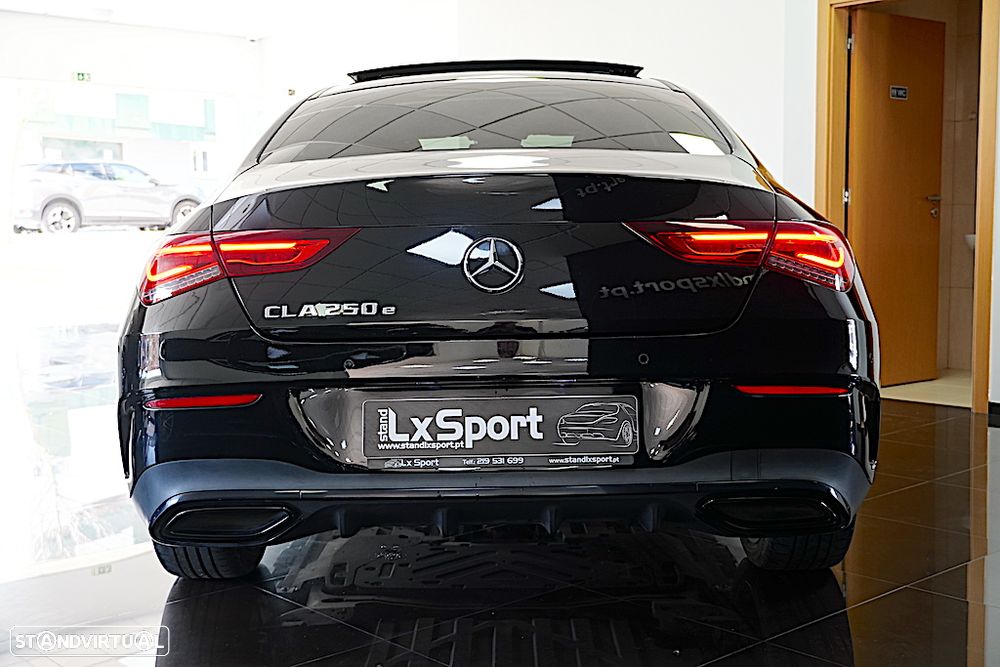 Mercedes-Benz CLA 250 e AMG Line - 5