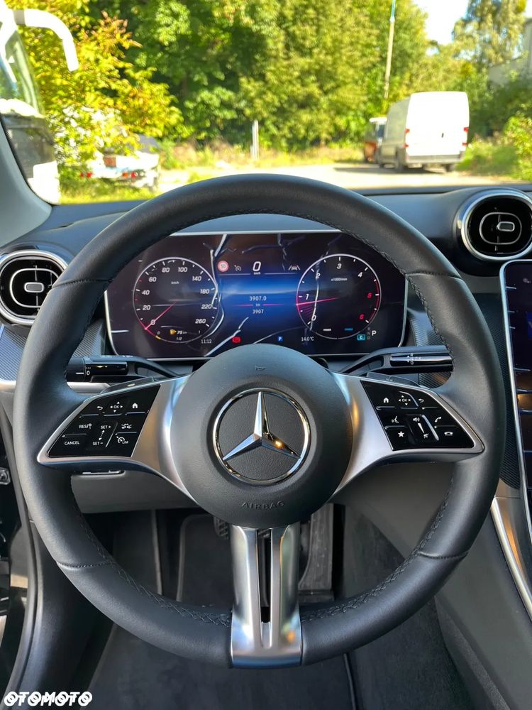 Mercedes-Benz GLC 200 d - 16