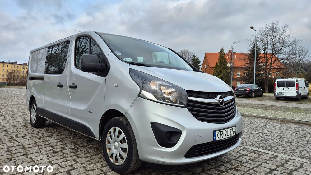Opel vivaro B - 2