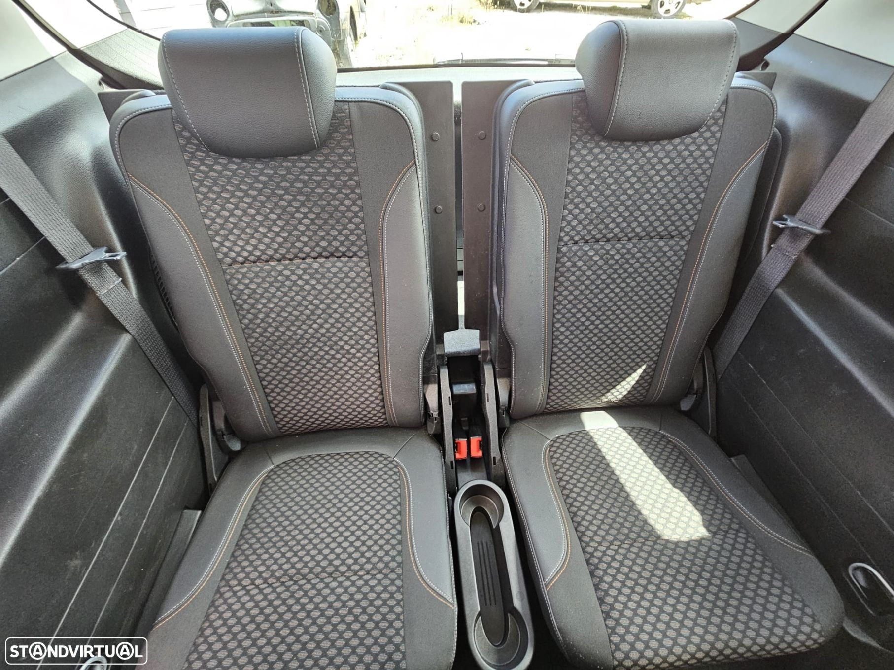 Opel Zafira 1.6 CDTi Innovation S/S - 26