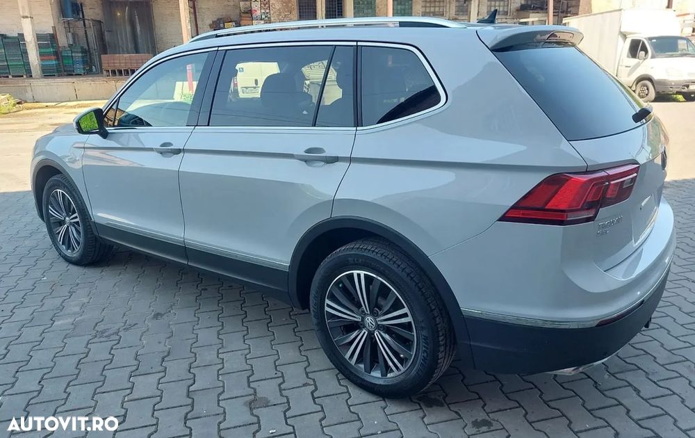 Volkswagen Tiguan 2.0 TSI DSG 4Mot Highline - 9